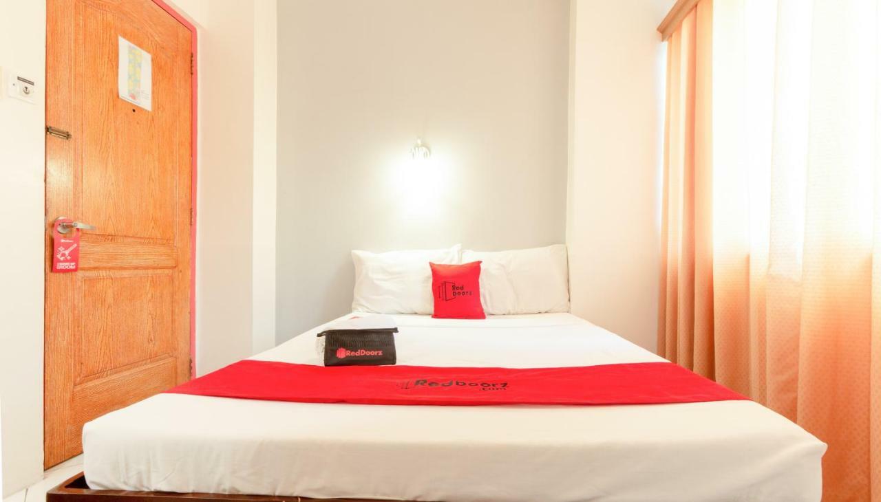 Hotel Reddoorz @ Paterno Street Tacloban Esterno foto